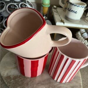Ceramic Valentine’s Day mugs bundle